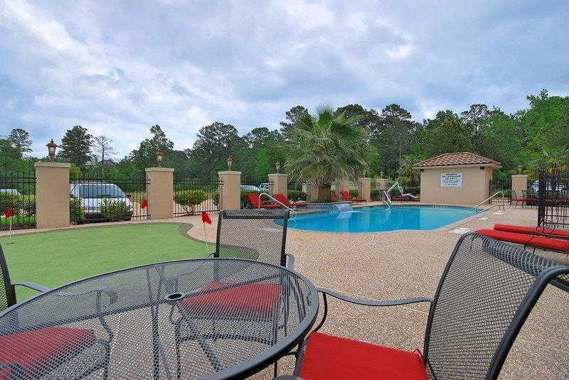 Best Western Plus Crown Colony Inn & Suites Lufkin Extérieur photo