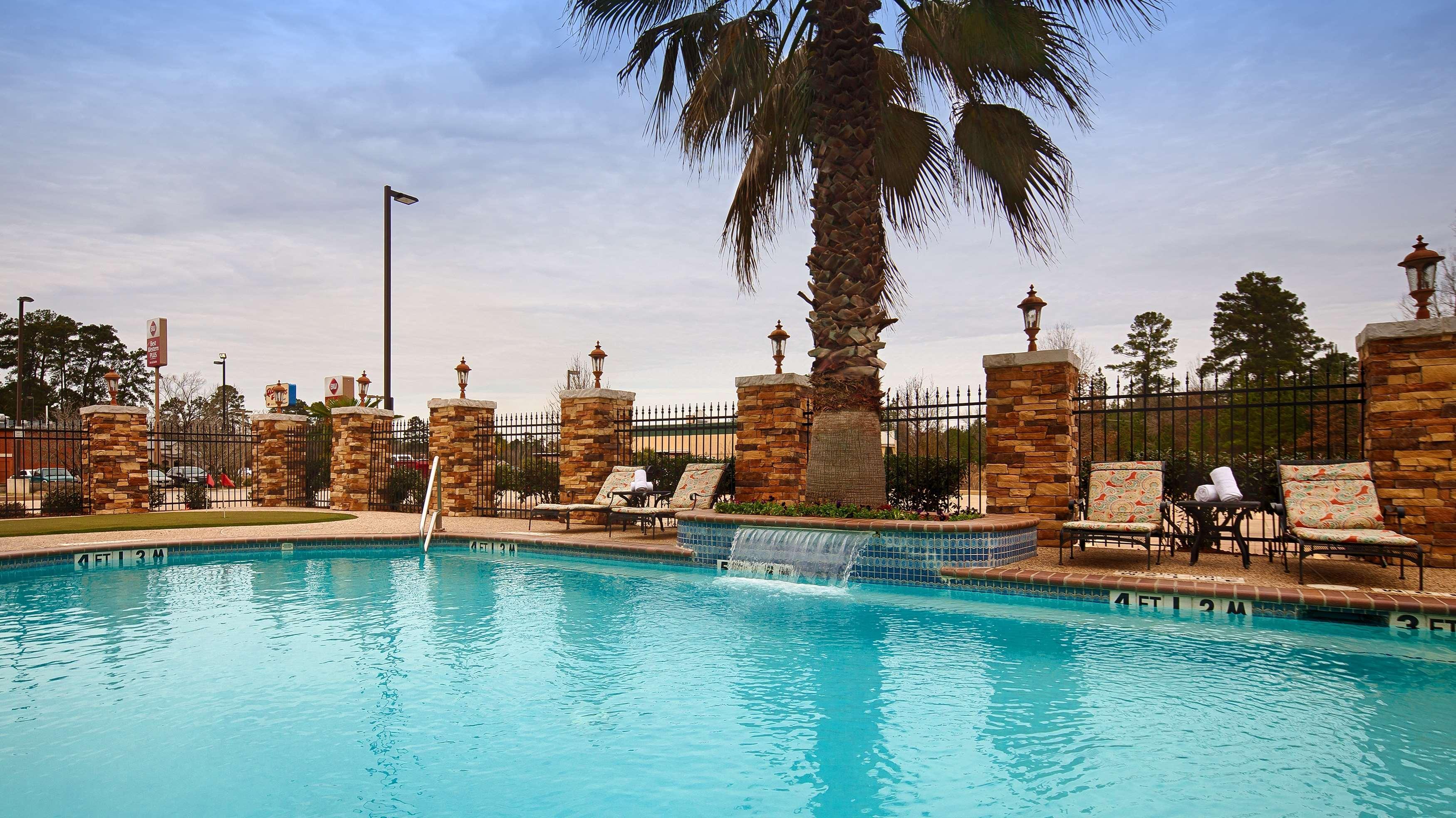 Best Western Plus Crown Colony Inn & Suites Lufkin Extérieur photo