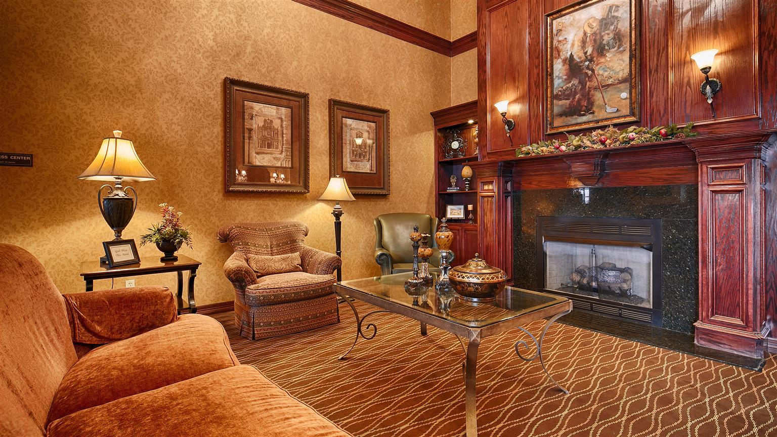 Best Western Plus Crown Colony Inn & Suites Lufkin Extérieur photo