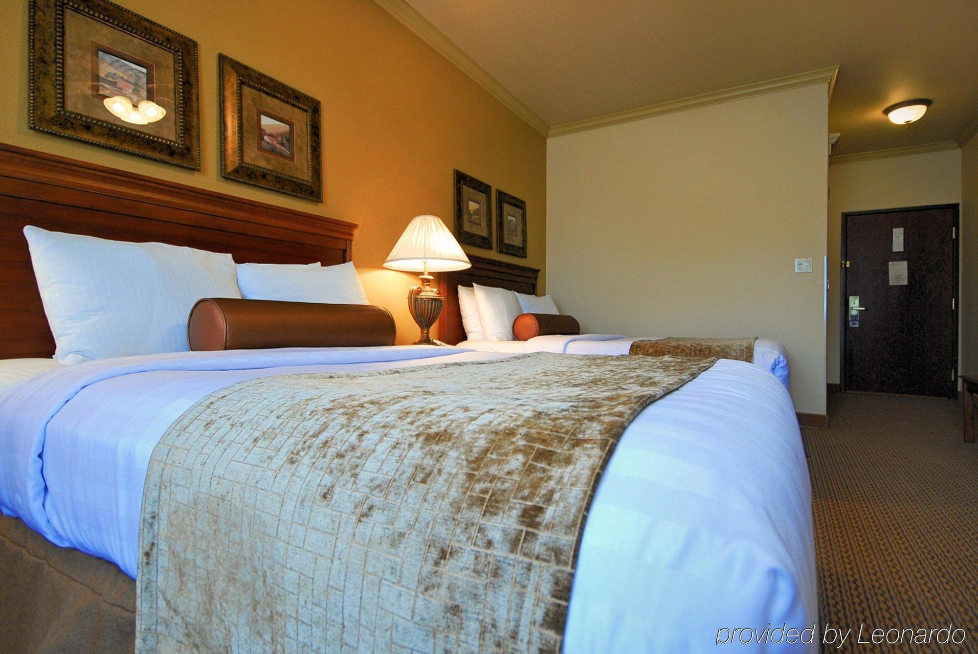 Best Western Plus Crown Colony Inn & Suites Lufkin Extérieur photo