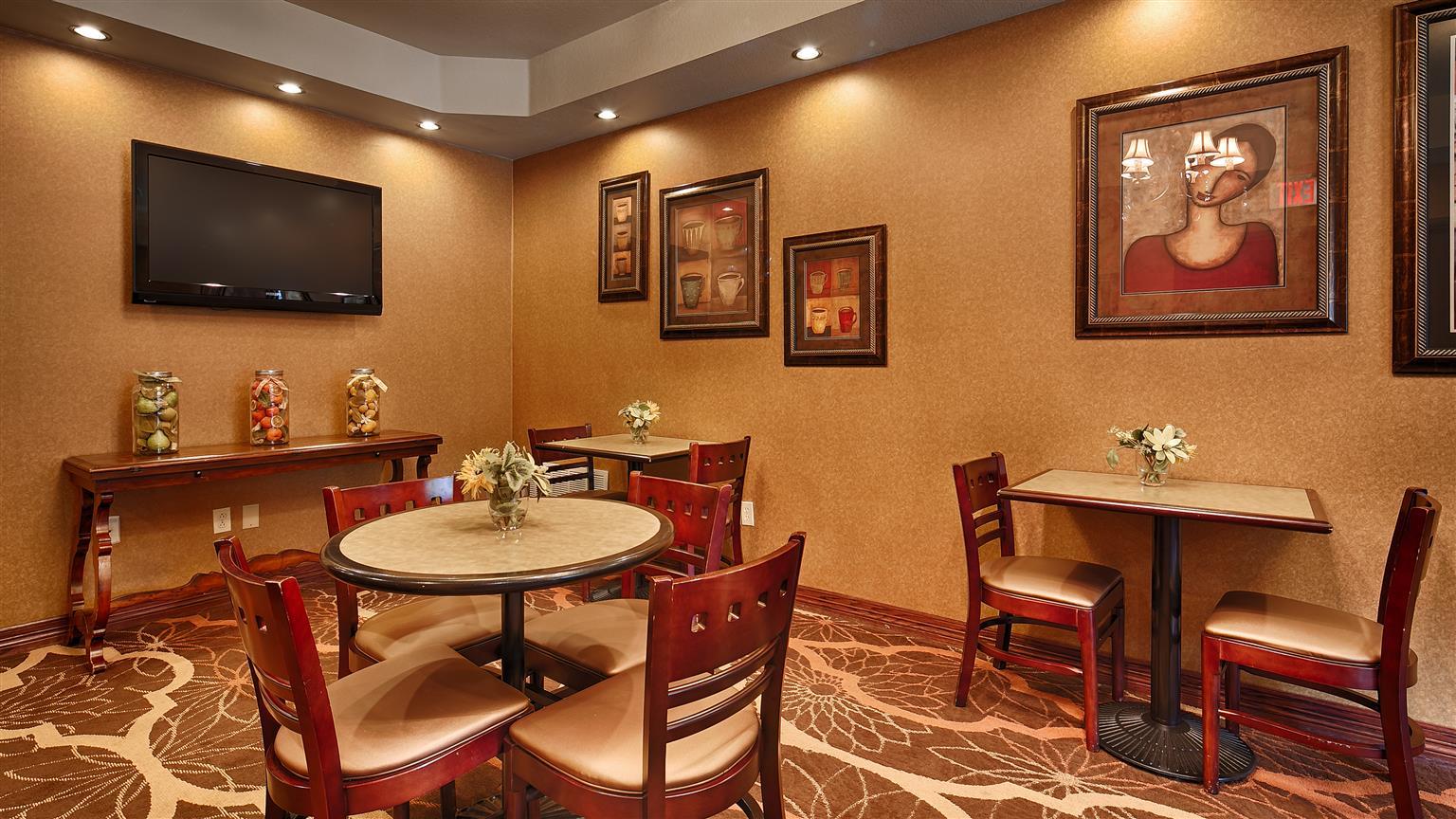 Best Western Plus Crown Colony Inn & Suites Lufkin Extérieur photo