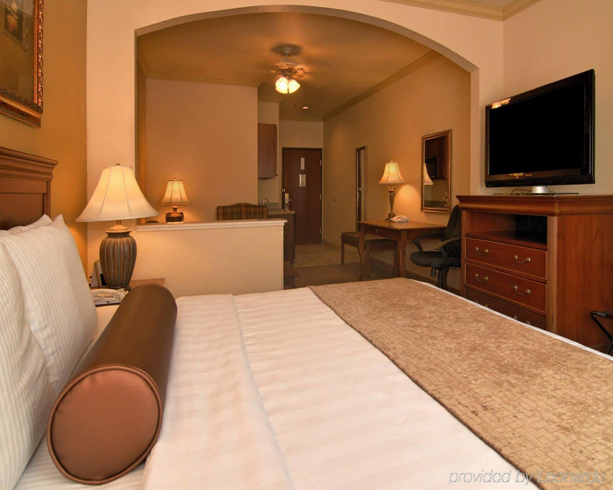 Best Western Plus Crown Colony Inn & Suites Lufkin Extérieur photo