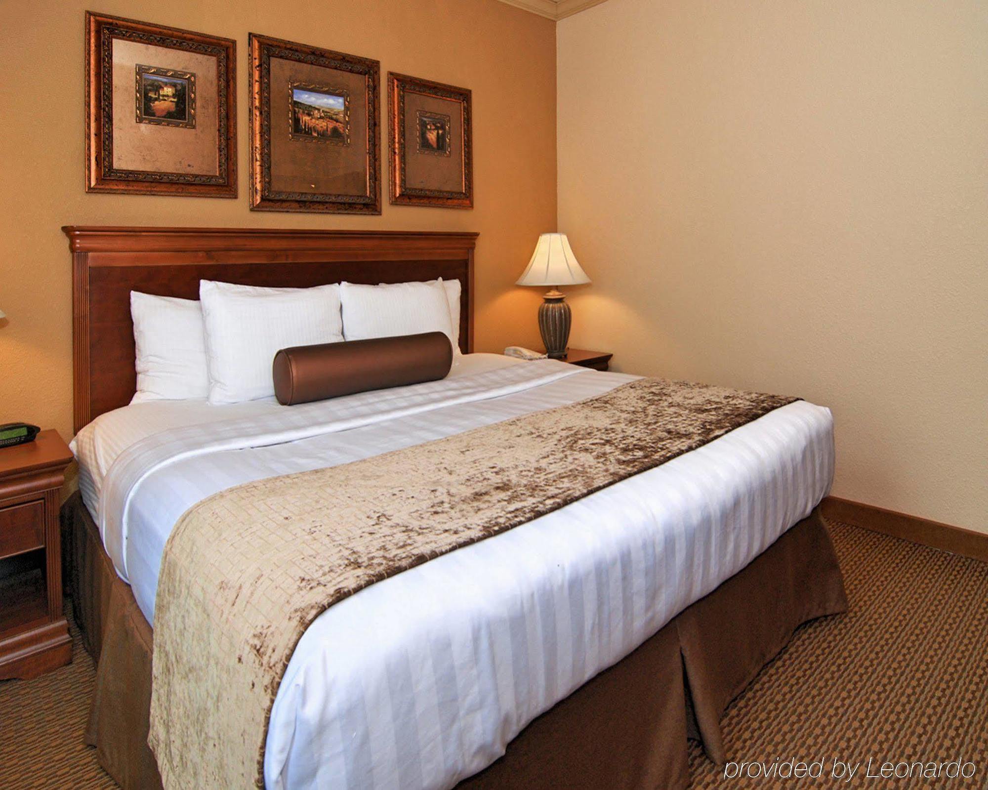 Best Western Plus Crown Colony Inn & Suites Lufkin Extérieur photo